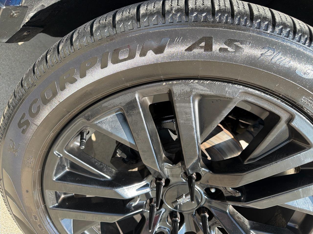 Chevrolet Silverado 1500 4WD Crew Cab 143.5" LT w/2LT 2018