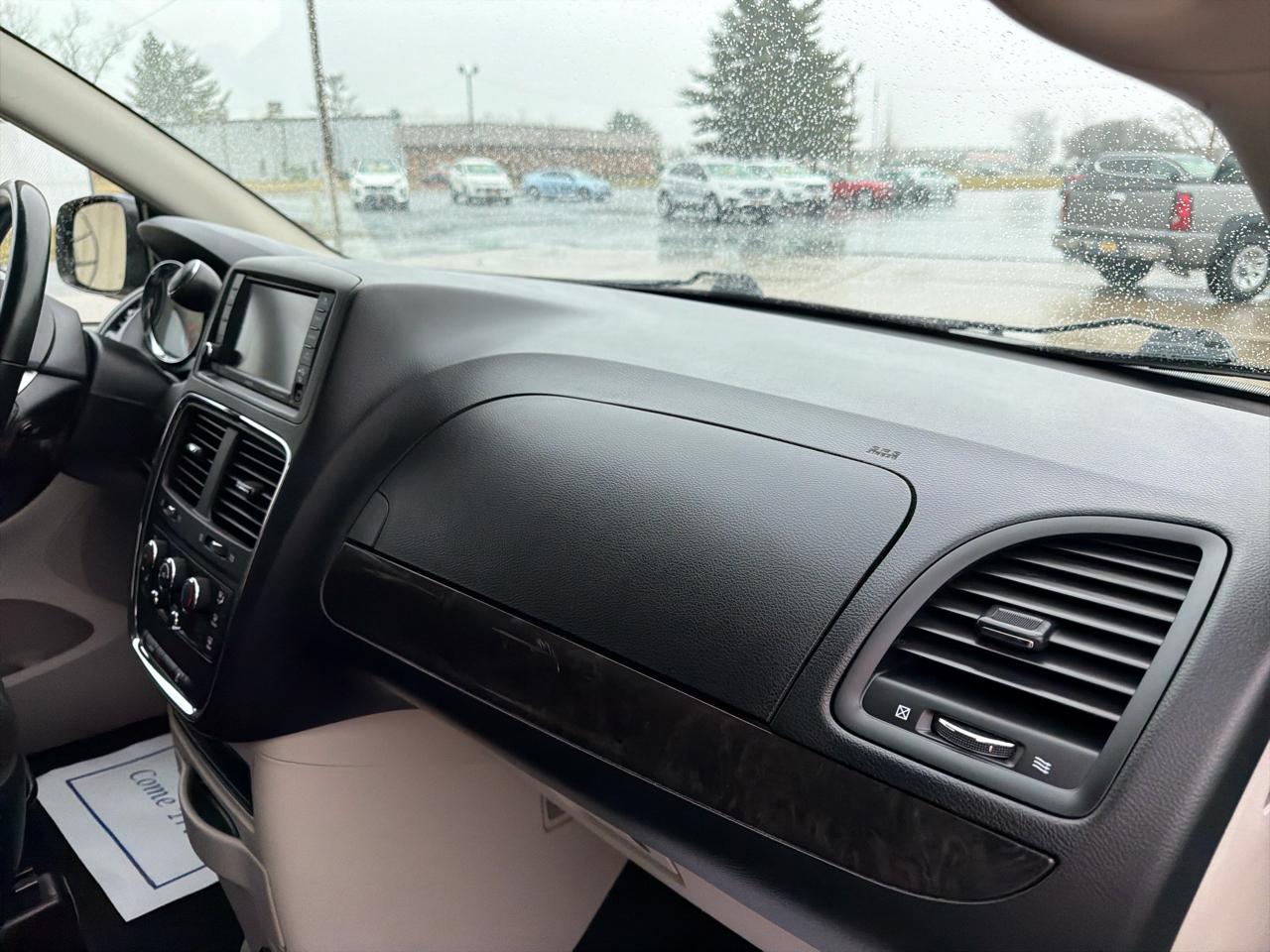 Dodge Grand Caravan SE Wagon 2017