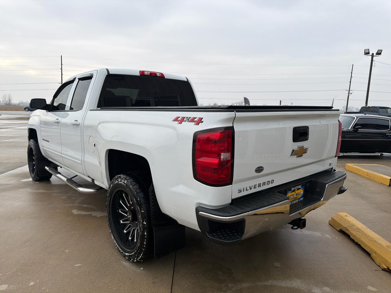 Chevrolet Silverado 1500 4WD Double Cab 143.5" LT w/1LT 2018