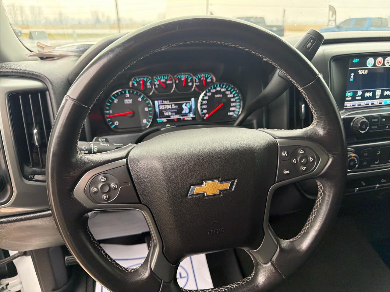 Chevrolet Silverado 1500 4WD Double Cab 143.5" LT w/1LT 2018