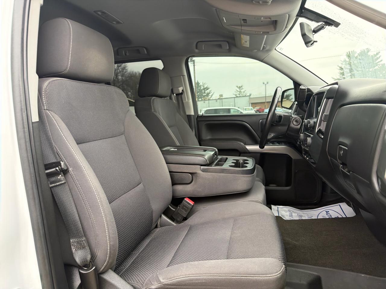 Chevrolet Silverado 1500 4WD Double Cab 143.5" LT w/1LT 2018