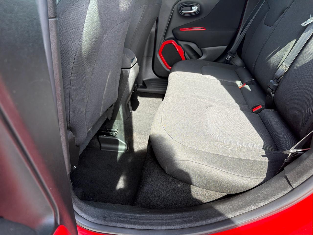 Jeep Renegade 4WD 4dr Sport 2015