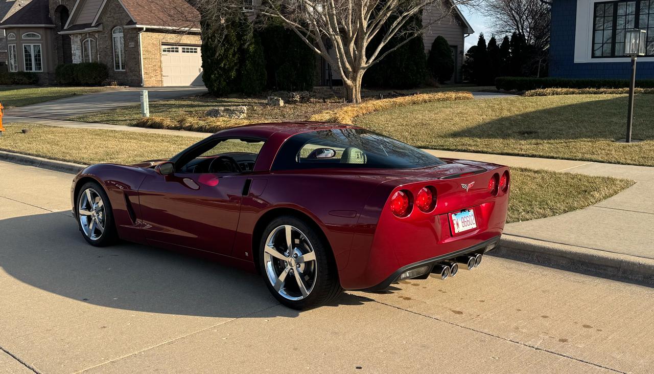 Chevrolet Corvette 2dr Cpe 2006