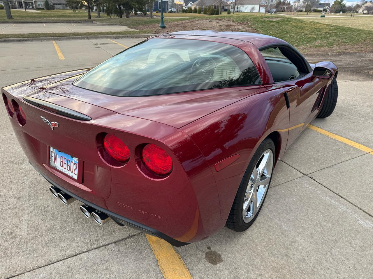 Chevrolet Corvette 2dr Cpe 2006
