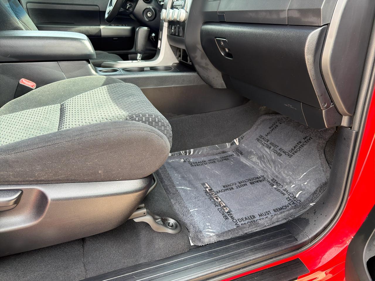 Toyota Tundra 4WD Truck Dbl 4.6L V8 6-Spd AT (Natl) 2011