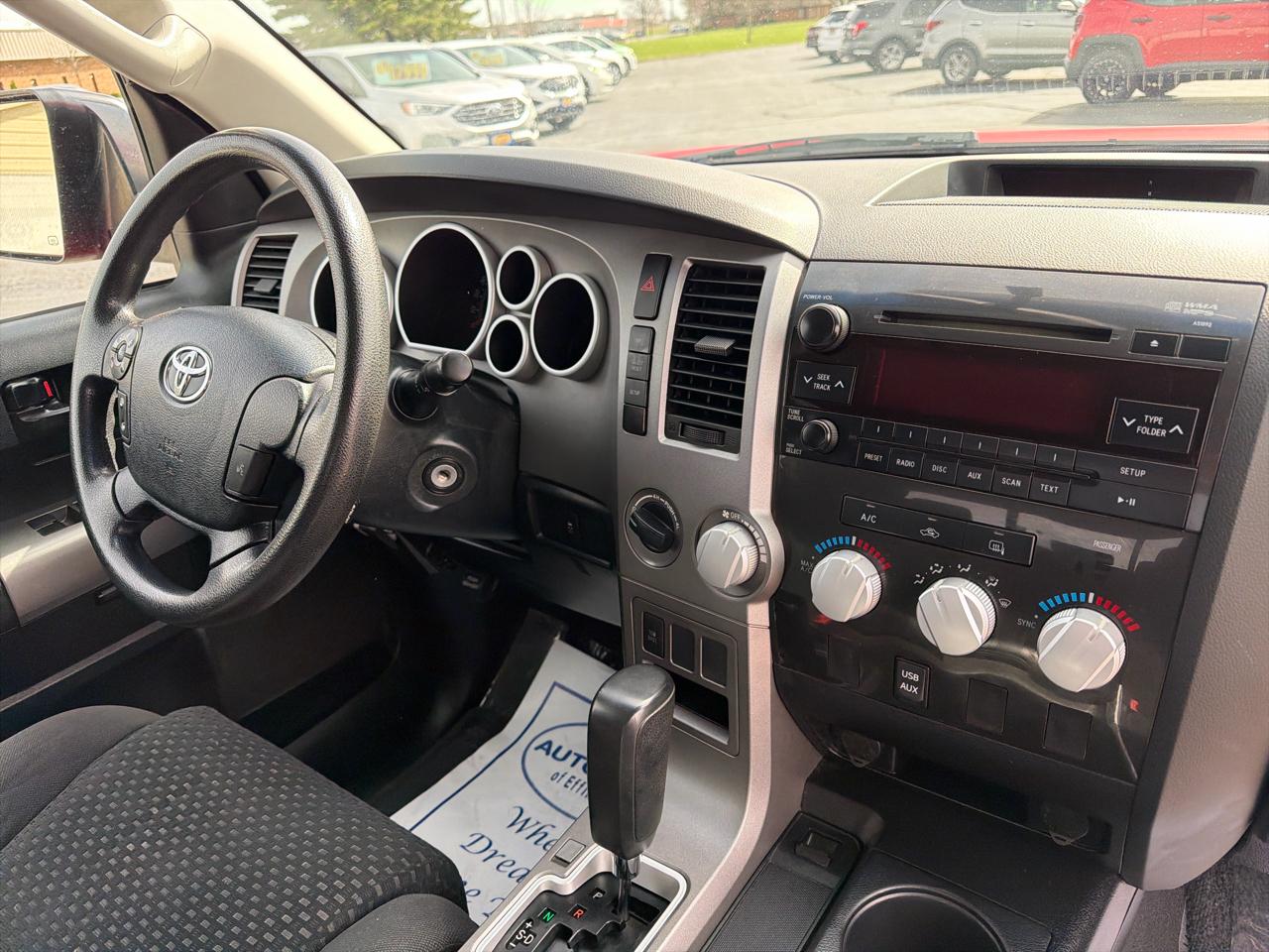 Toyota Tundra 4WD Truck Dbl 4.6L V8 6-Spd AT (Natl) 2011