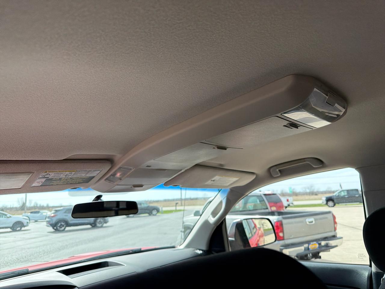 Toyota Tundra 4WD Truck Dbl 4.6L V8 6-Spd AT (Natl) 2011