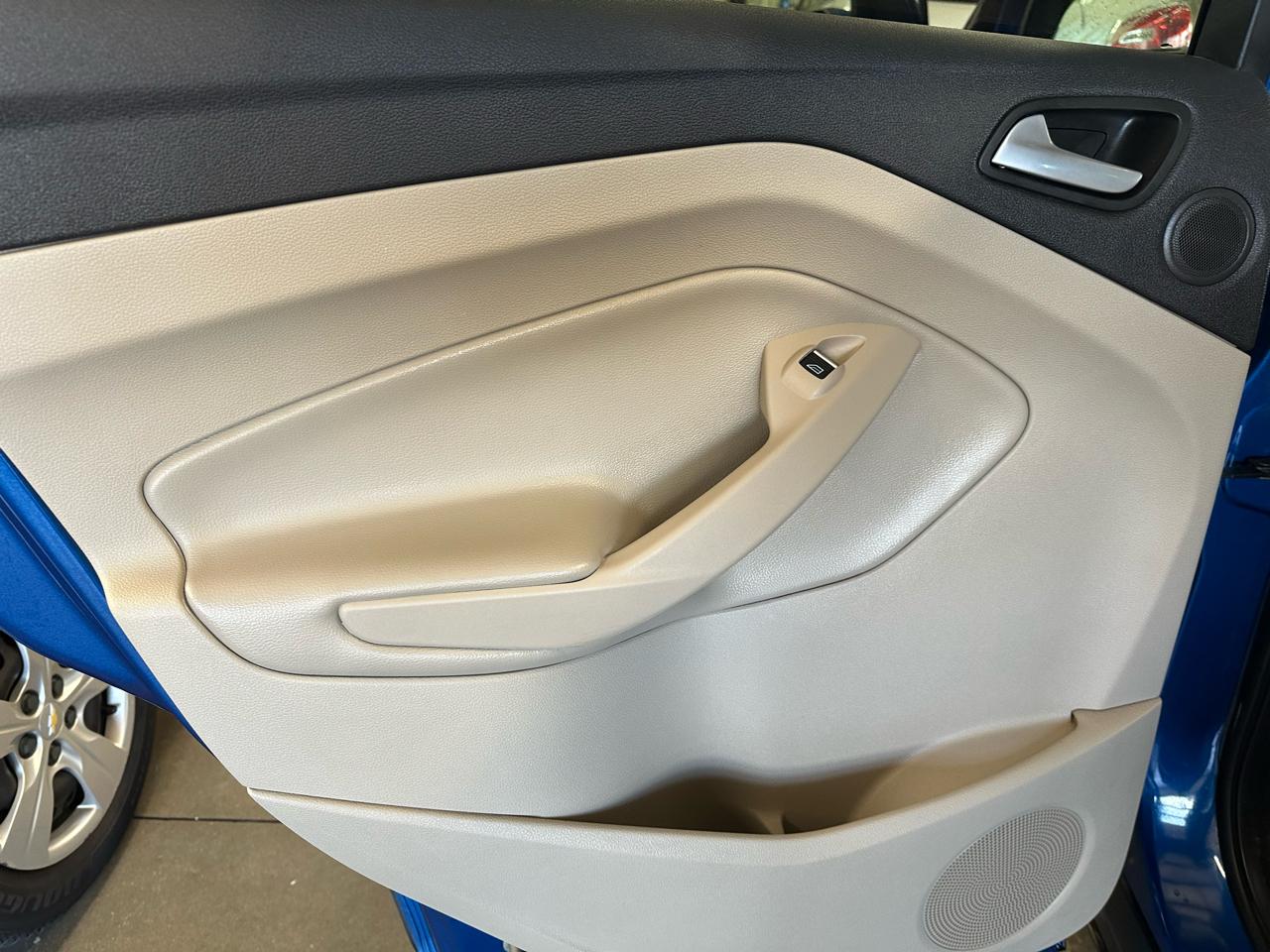 Ford Escape Titanium FWD 2019