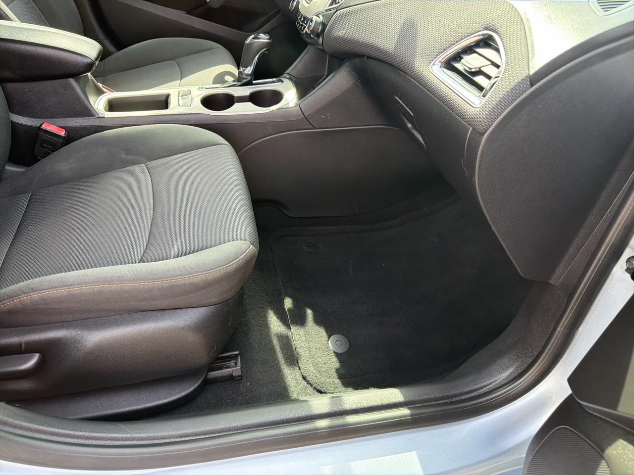 Chevrolet Cruze 4dr Sdn 1.4L LS w/1SB 2017