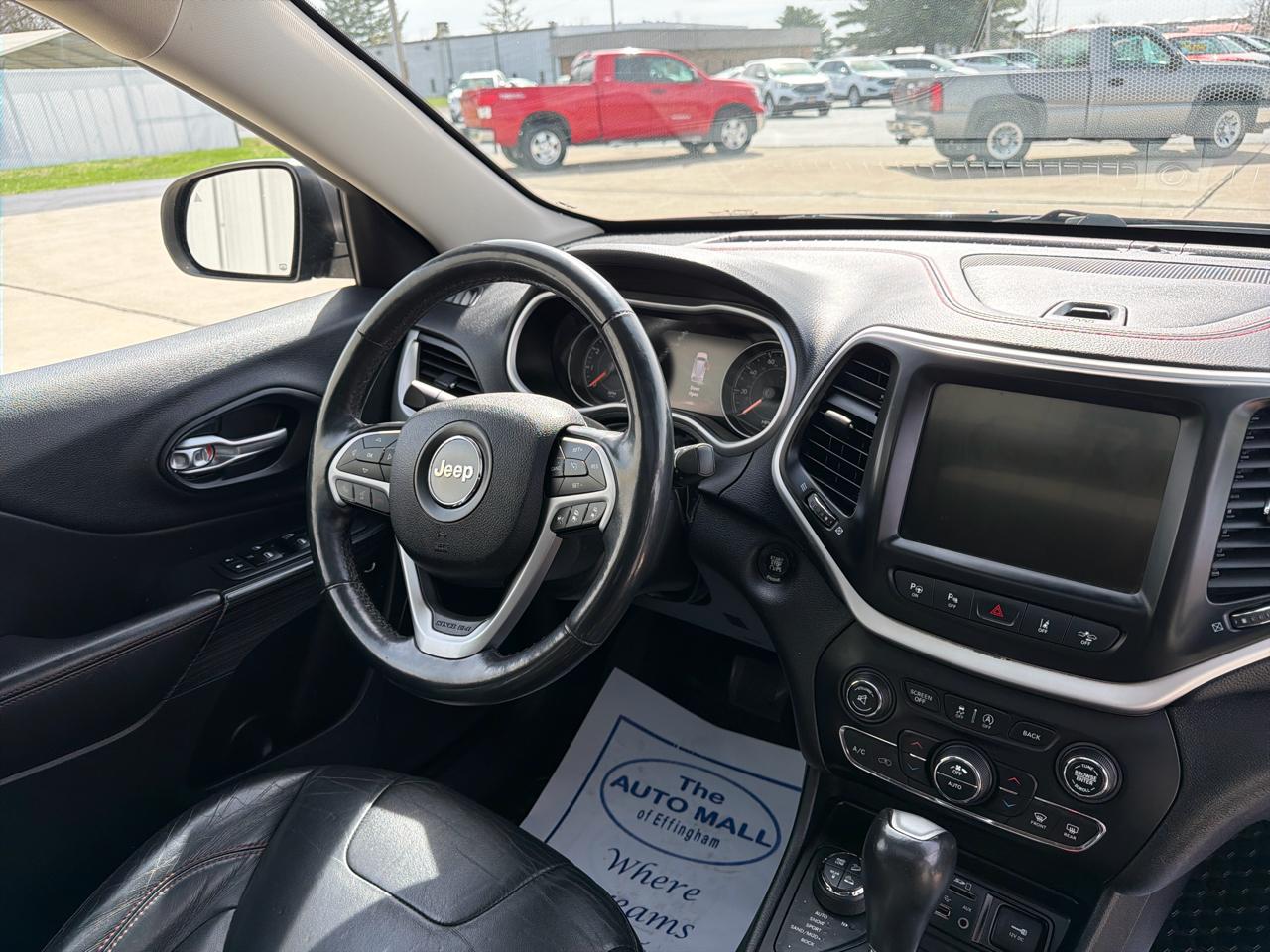 Jeep Cherokee 4WD 4dr Trailhawk 2015