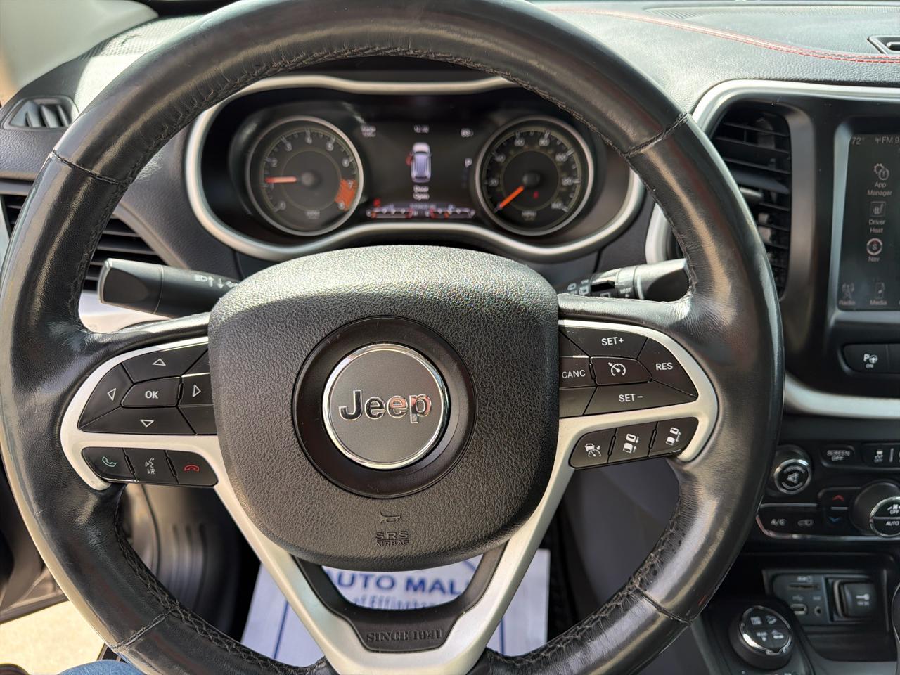 Jeep Cherokee 4WD 4dr Trailhawk 2015