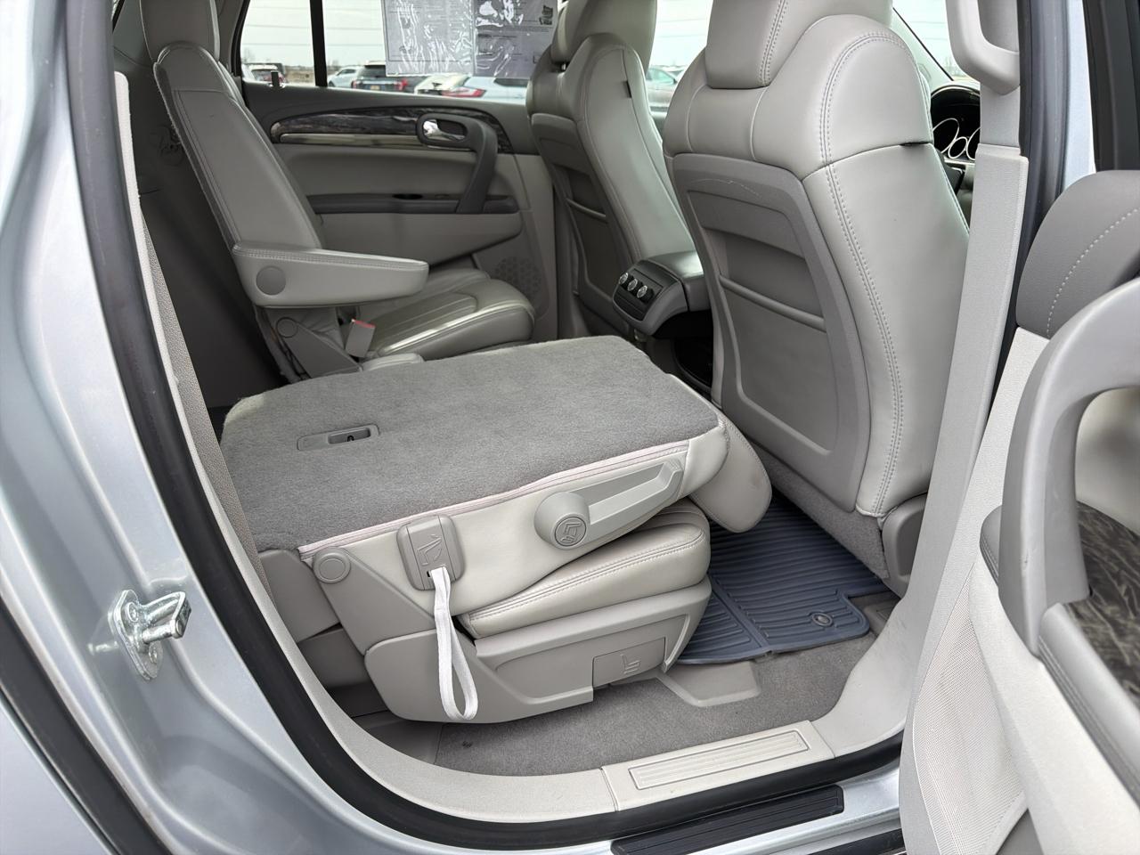 Buick Enclave FWD 4dr Leather 2014