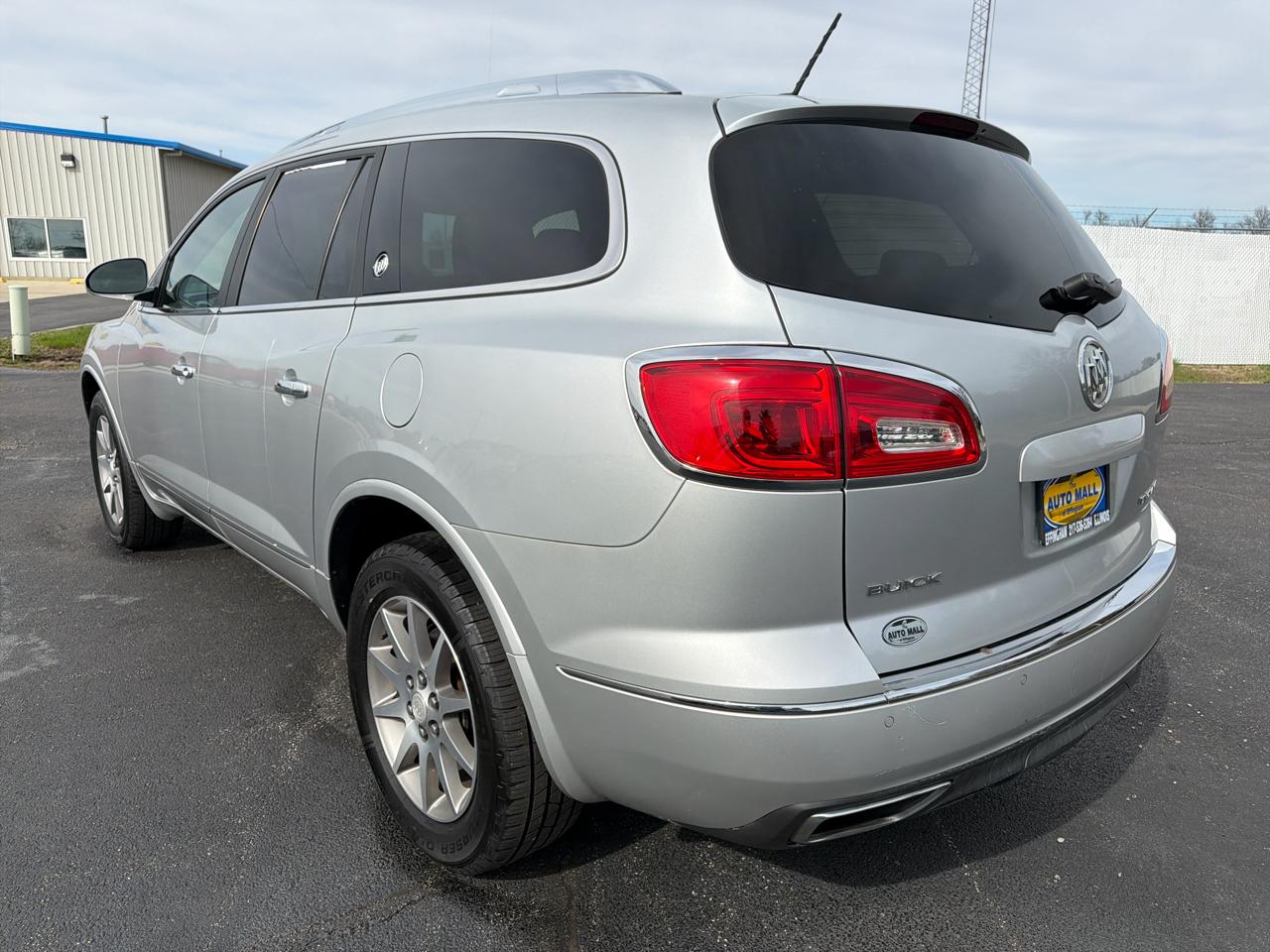 Buick Enclave FWD 4dr Leather 2014