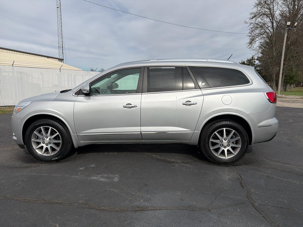 Buick Enclave FWD 4dr Leather 2014