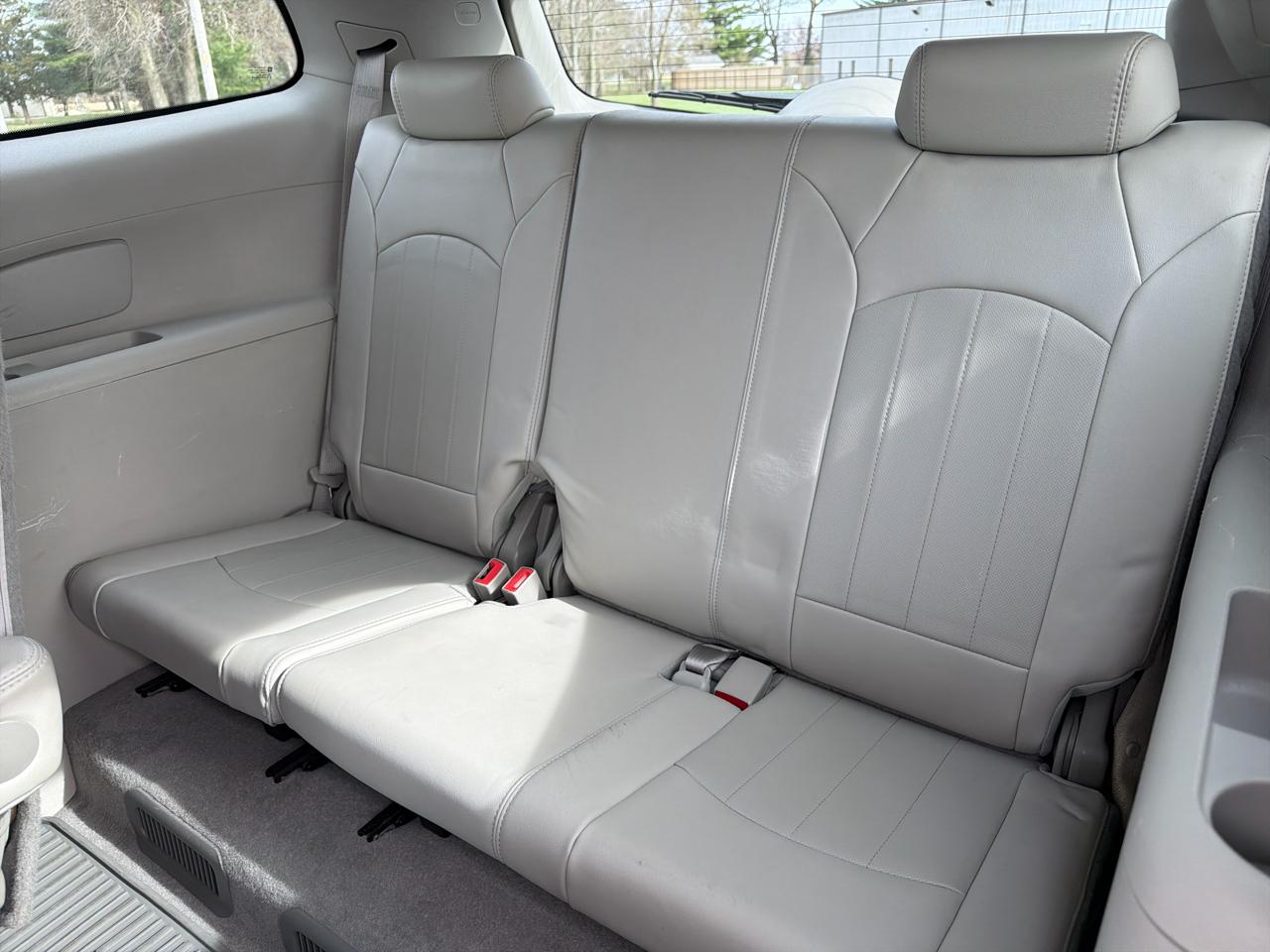 Buick Enclave FWD 4dr Leather 2014