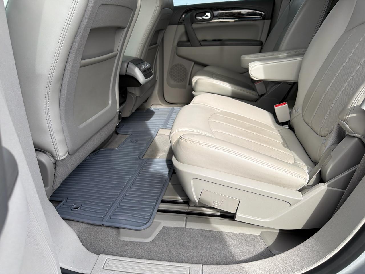 Buick Enclave FWD 4dr Leather 2014