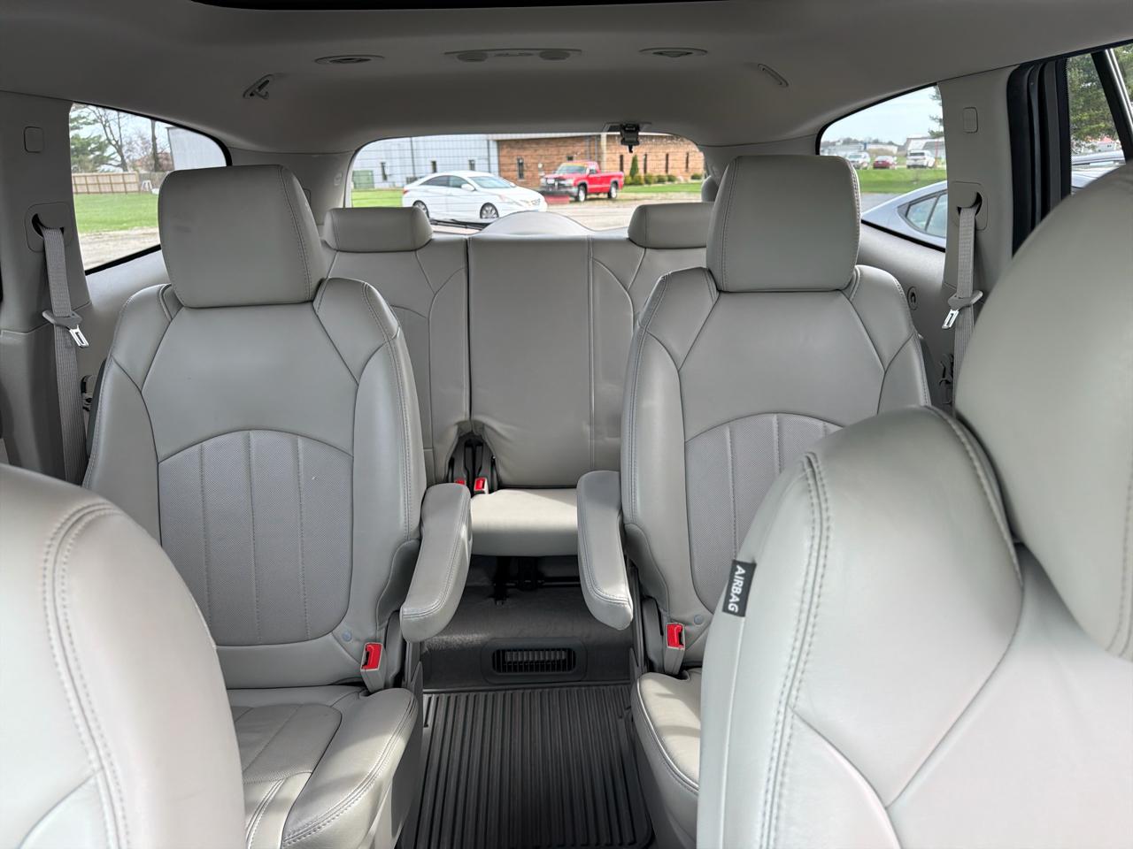 Buick Enclave FWD 4dr Leather 2014