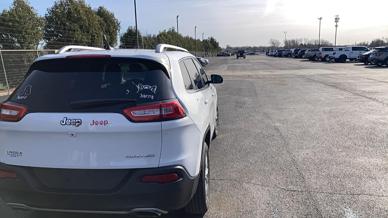 Jeep Cherokee FWD 4dr Limited 2015