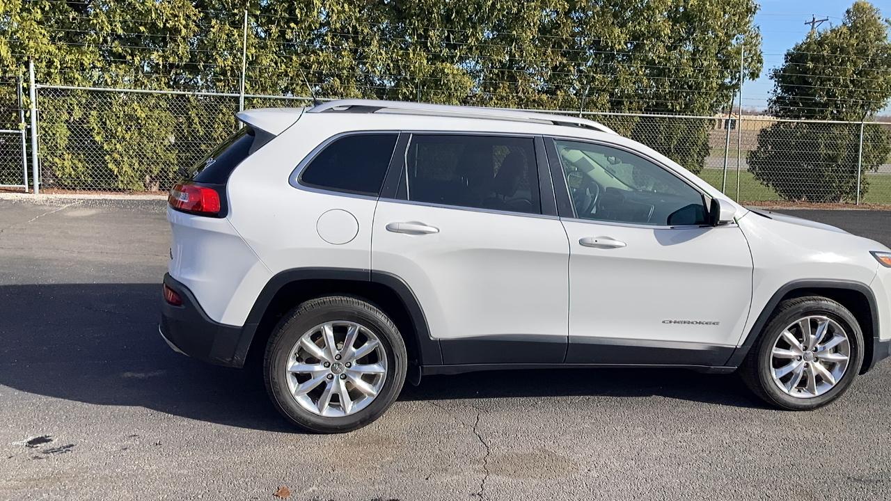 Jeep Cherokee FWD 4dr Limited 2015