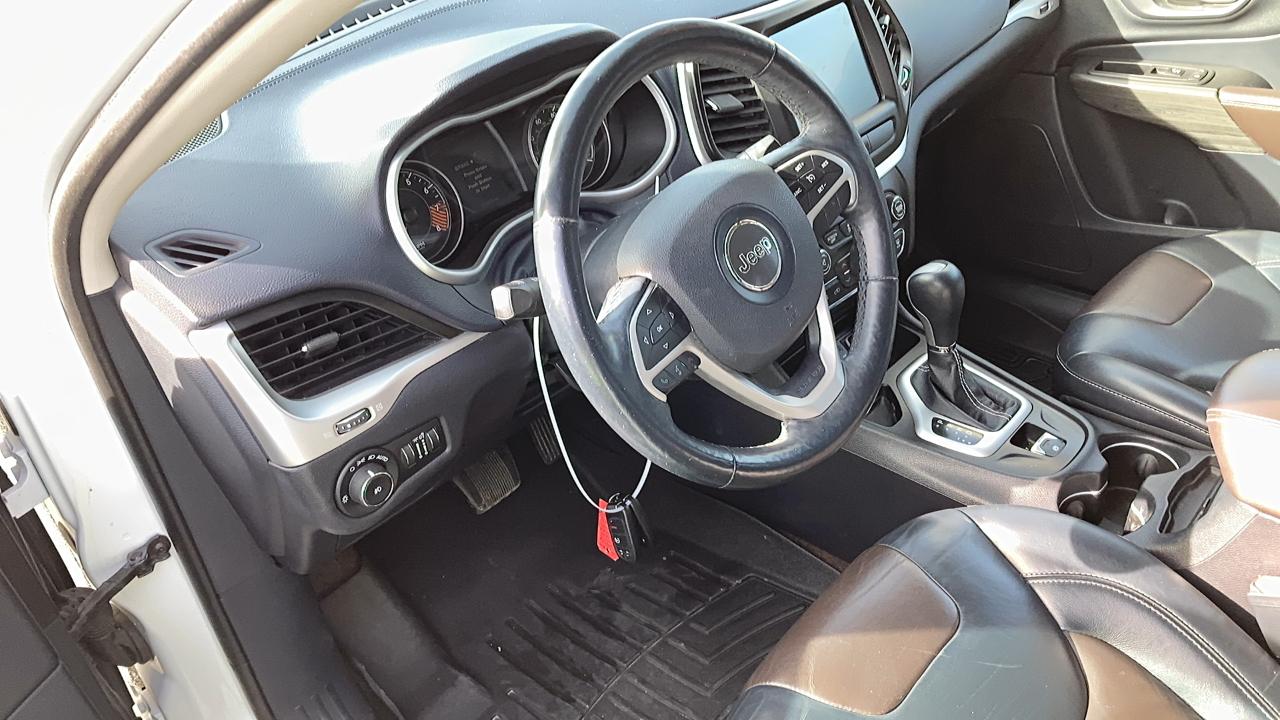 Jeep Cherokee FWD 4dr Limited 2015