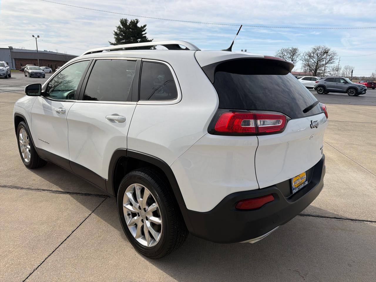 Jeep Cherokee FWD 4dr Limited 2015