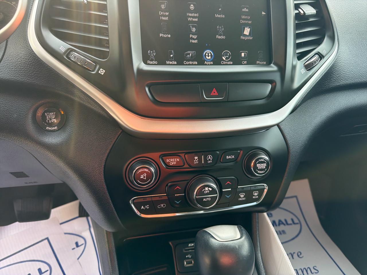 Jeep Cherokee FWD 4dr Limited 2015