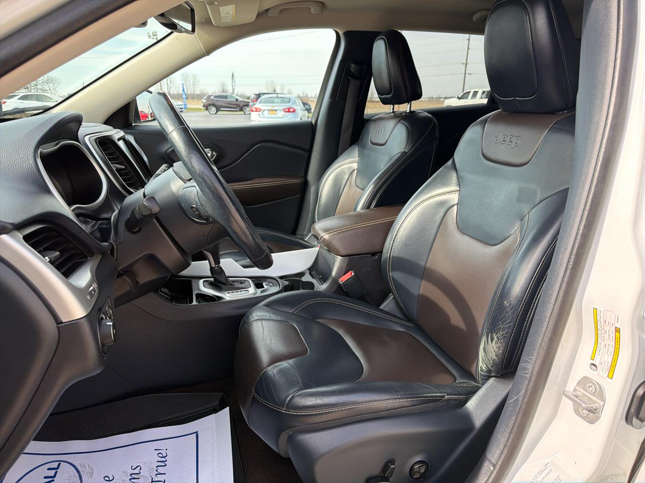 Jeep Cherokee FWD 4dr Limited 2015