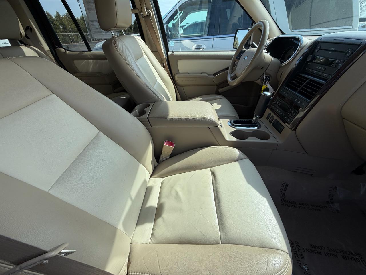 Ford Explorer 4WD 4dr V6 Limited 2007