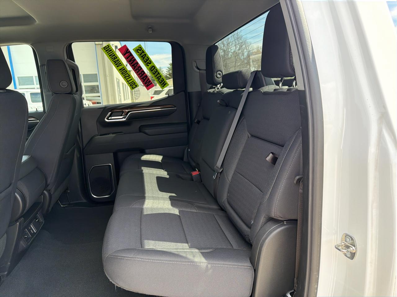 Chevrolet Silverado 1500 4WD Crew Cab 147" LT w/1LT 2023