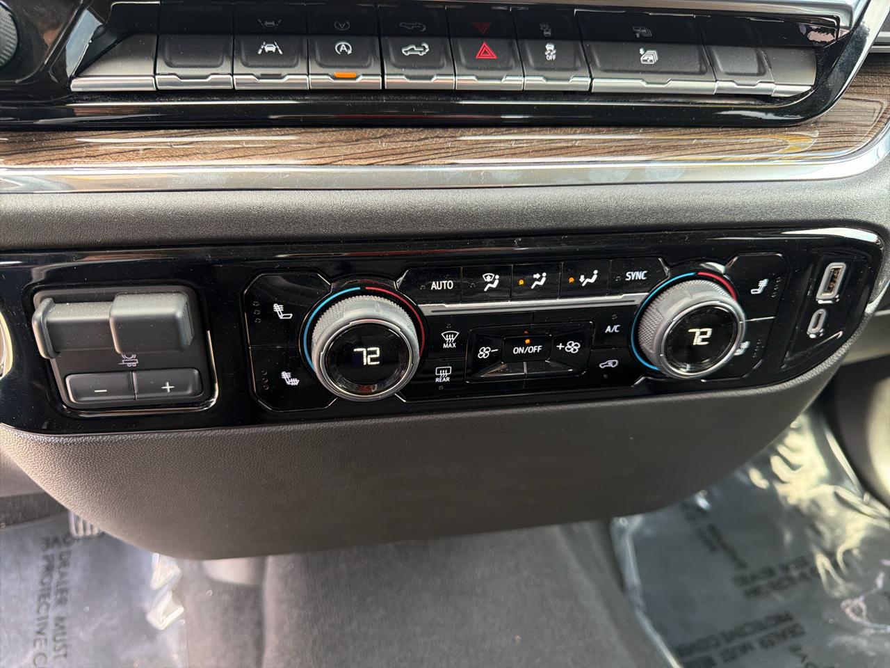 Chevrolet Silverado 1500 4WD Crew Cab 147" LT w/1LT 2023