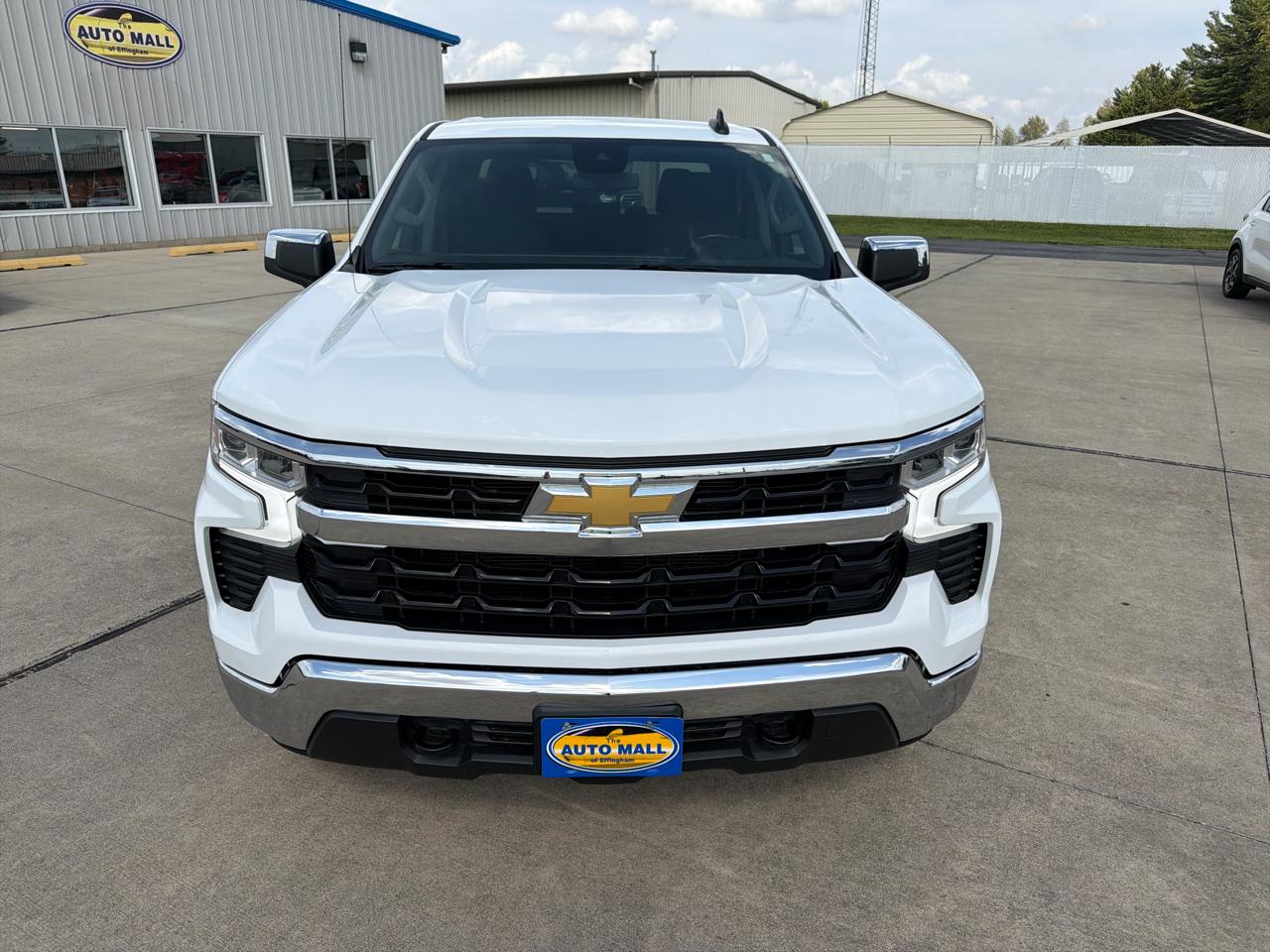 Chevrolet Silverado 1500 4WD Crew Cab 147" LT w/1LT 2023