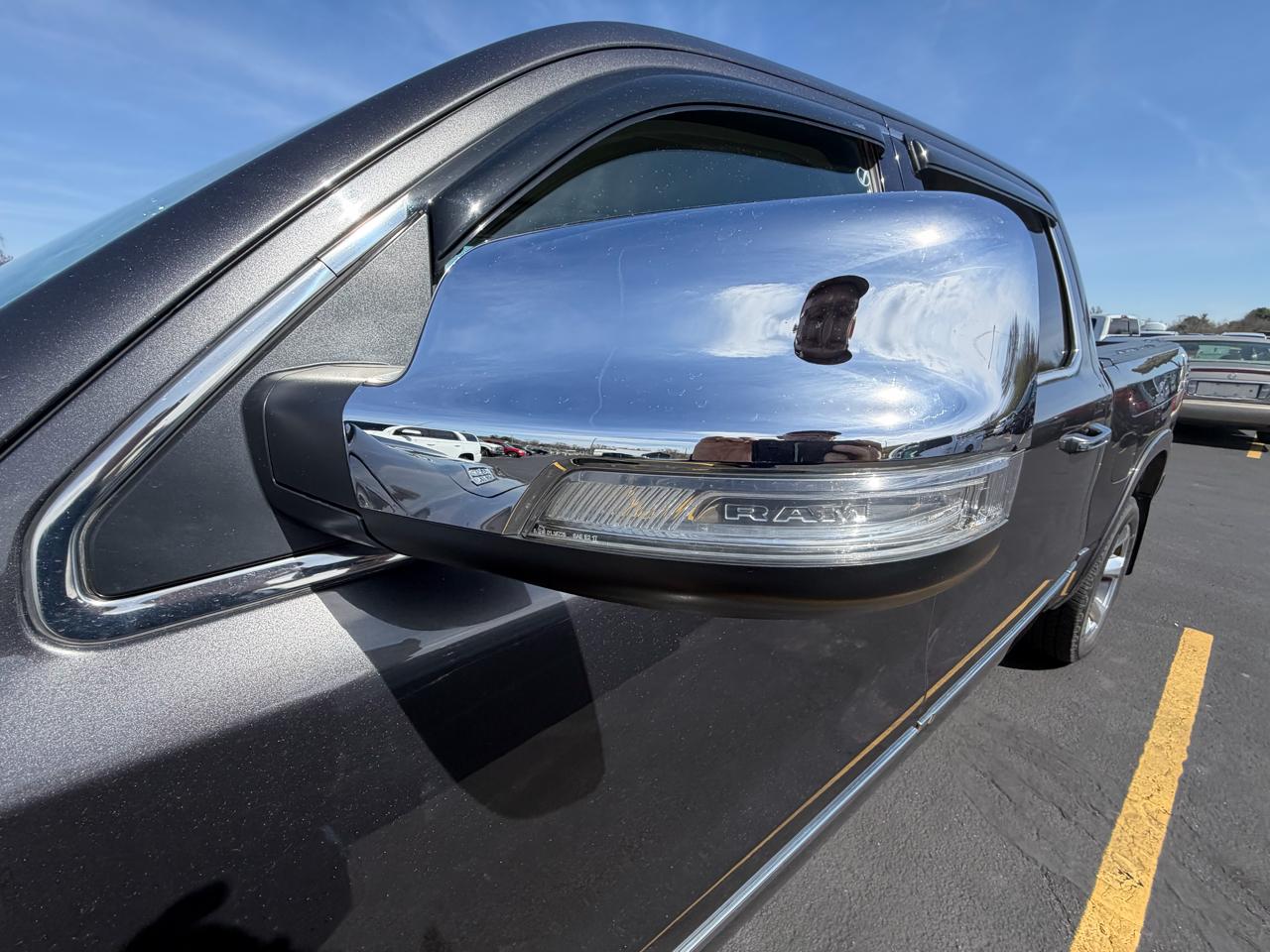 RAM 1500 Limited 4x4 Crew Cab 5'7" Box 2019