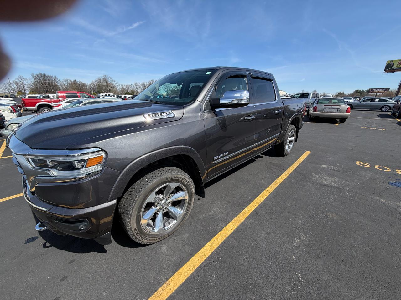 RAM 1500 Limited 4x4 Crew Cab 5'7" Box 2019
