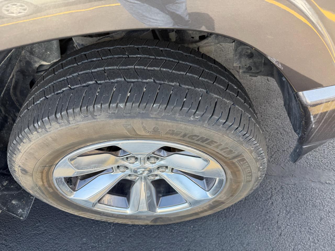 RAM 1500 Limited 4x4 Crew Cab 5'7" Box 2019