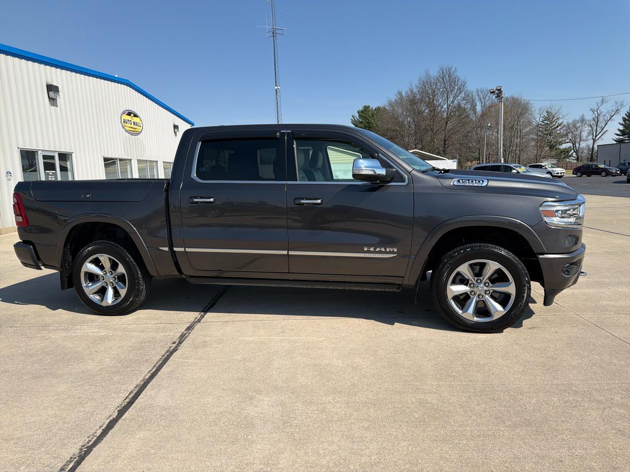 RAM 1500 Limited 4x4 Crew Cab 5'7" Box 2019