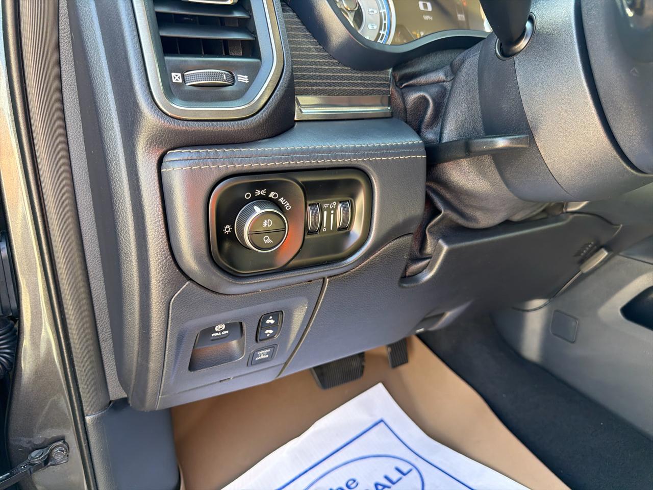 RAM 1500 Limited 4x4 Crew Cab 5'7" Box 2019