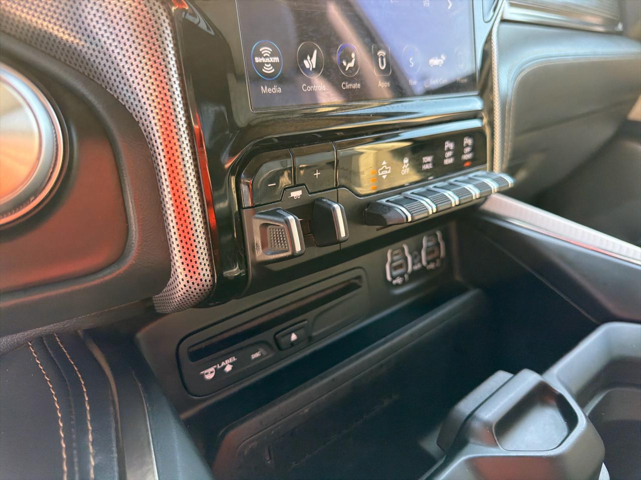 RAM 1500 Limited 4x4 Crew Cab 5'7" Box 2019