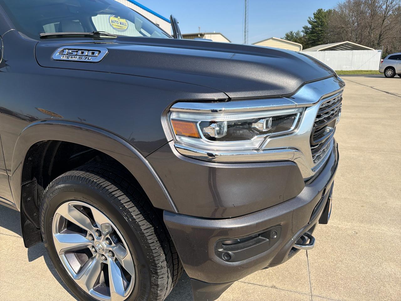 RAM 1500 Limited 4x4 Crew Cab 5'7" Box 2019