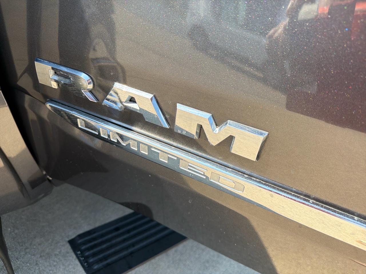 RAM 1500 Limited 4x4 Crew Cab 5'7" Box 2019