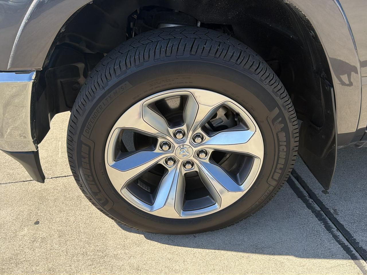 RAM 1500 Limited 4x4 Crew Cab 5'7" Box 2019