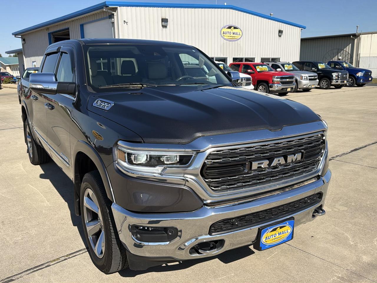 RAM 1500 Limited 4x4 Crew Cab 5'7" Box 2019