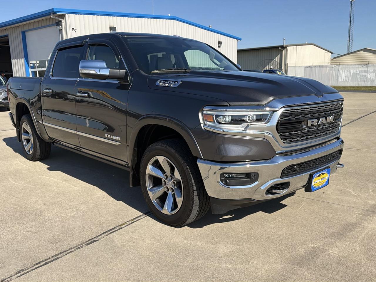 RAM 1500 Limited 4x4 Crew Cab 5'7" Box 2019