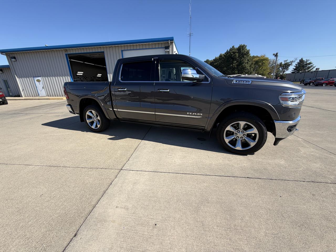 RAM 1500 Limited 4x4 Crew Cab 5'7" Box 2019