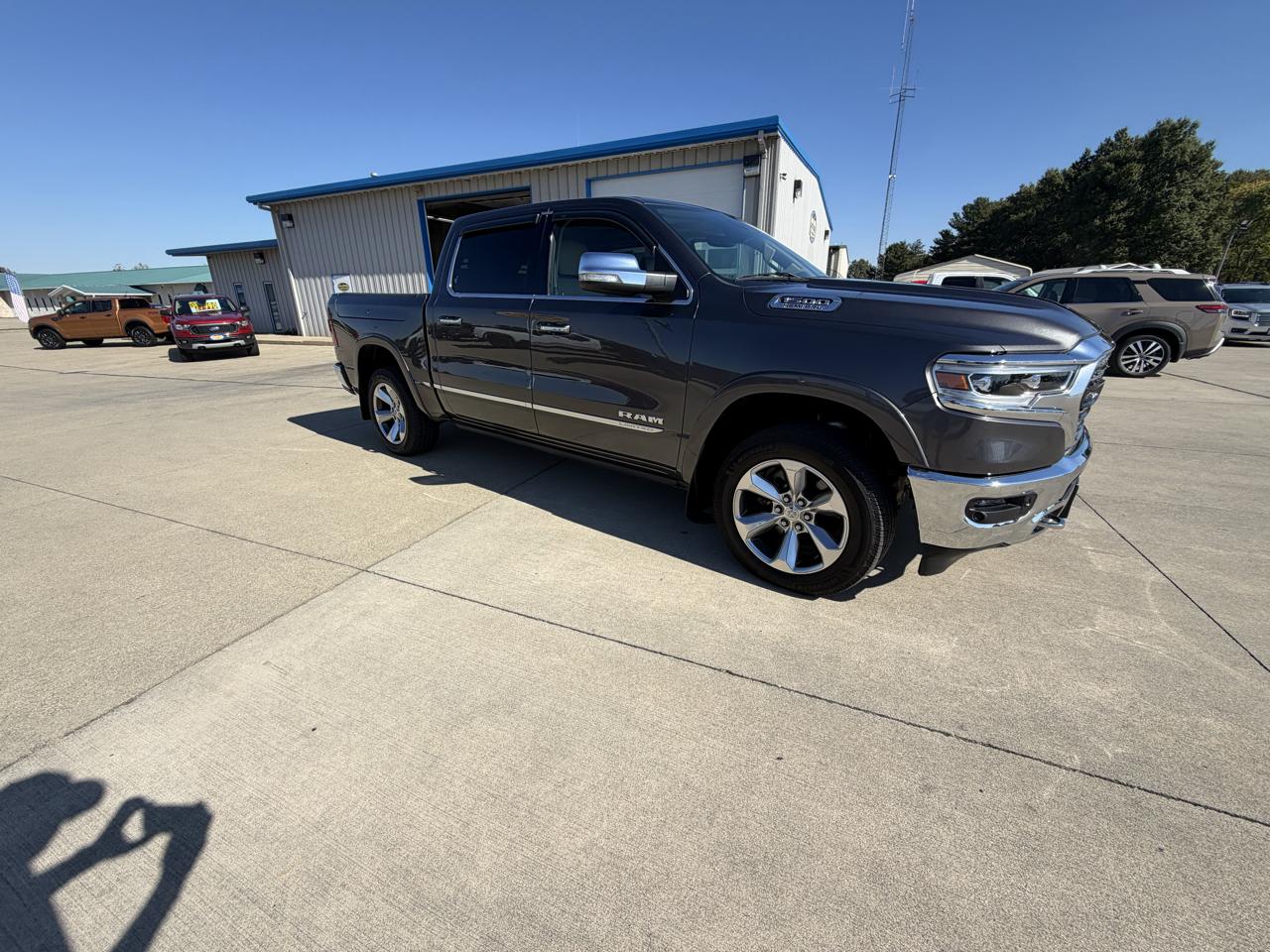 RAM 1500 Limited 4x4 Crew Cab 5'7" Box 2019