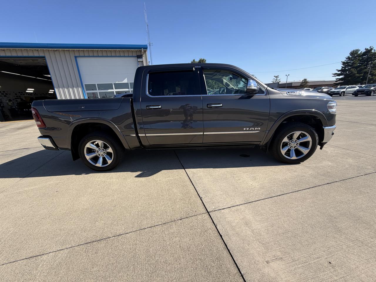 RAM 1500 Limited 4x4 Crew Cab 5'7" Box 2019