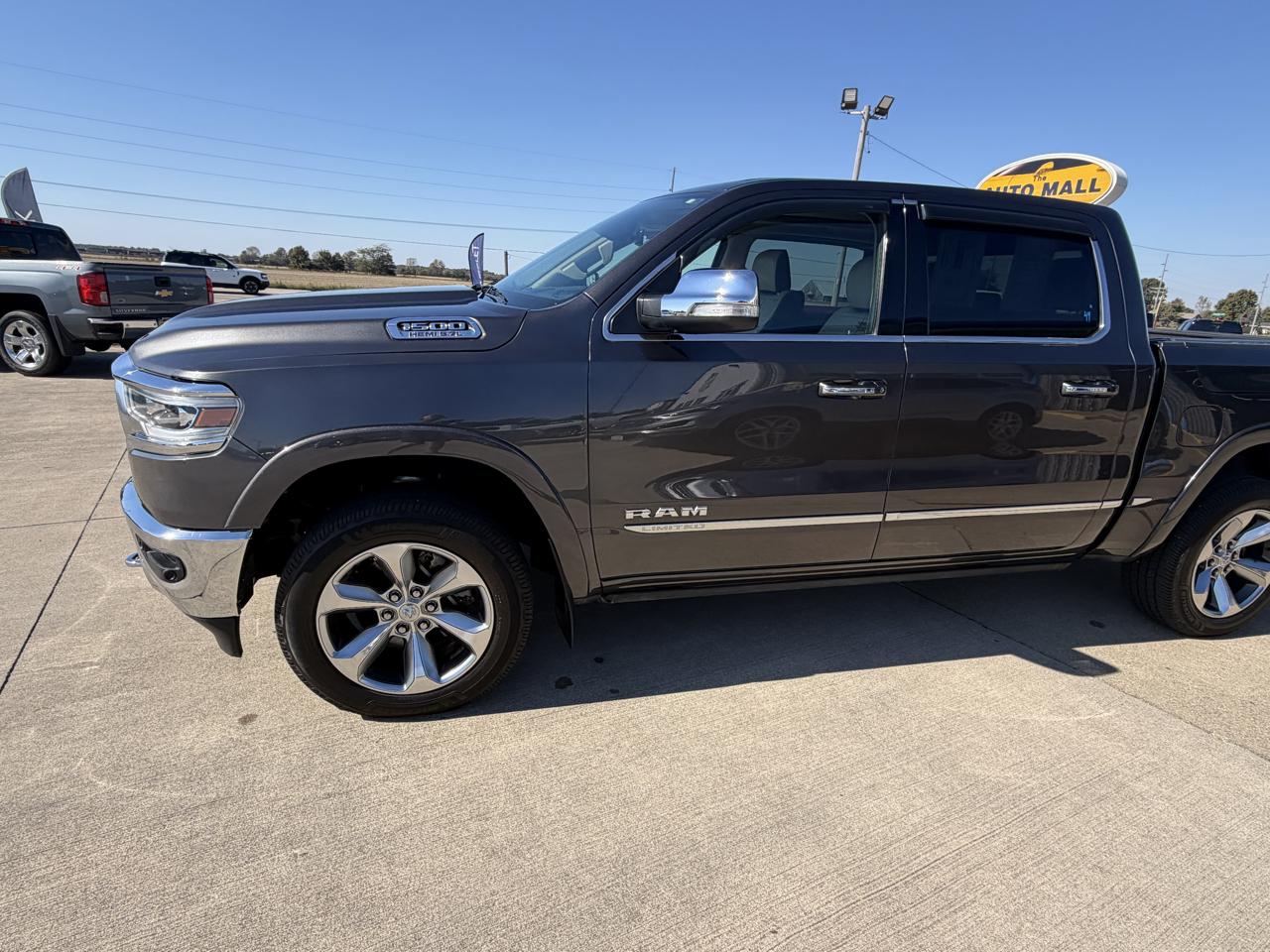RAM 1500 Limited 4x4 Crew Cab 5'7" Box 2019
