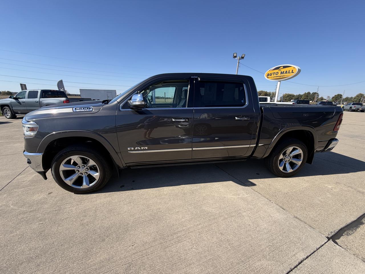 RAM 1500 Limited 4x4 Crew Cab 5'7" Box 2019