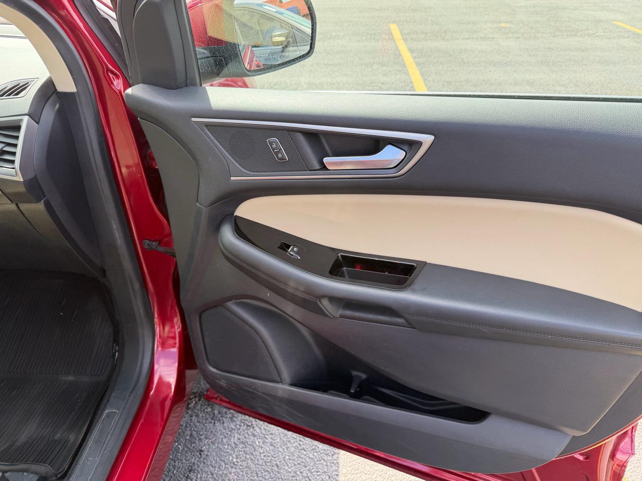 Ford Edge SEL FWD 2019