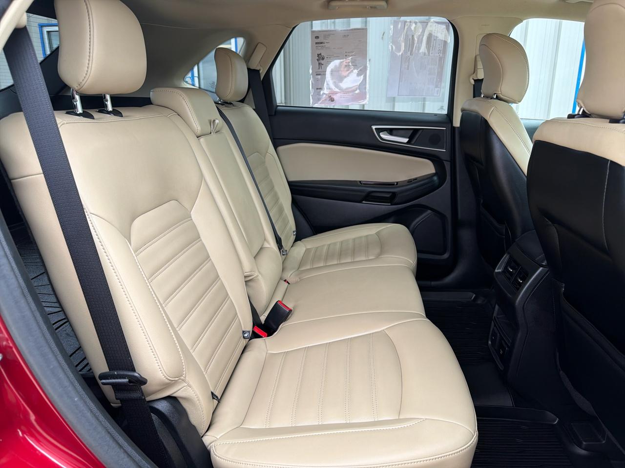 Ford Edge SEL FWD 2019