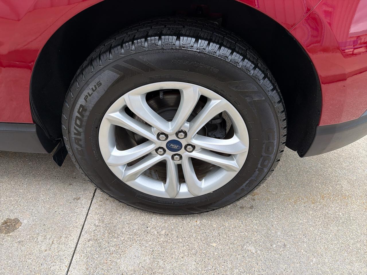 Ford Edge SEL FWD 2019